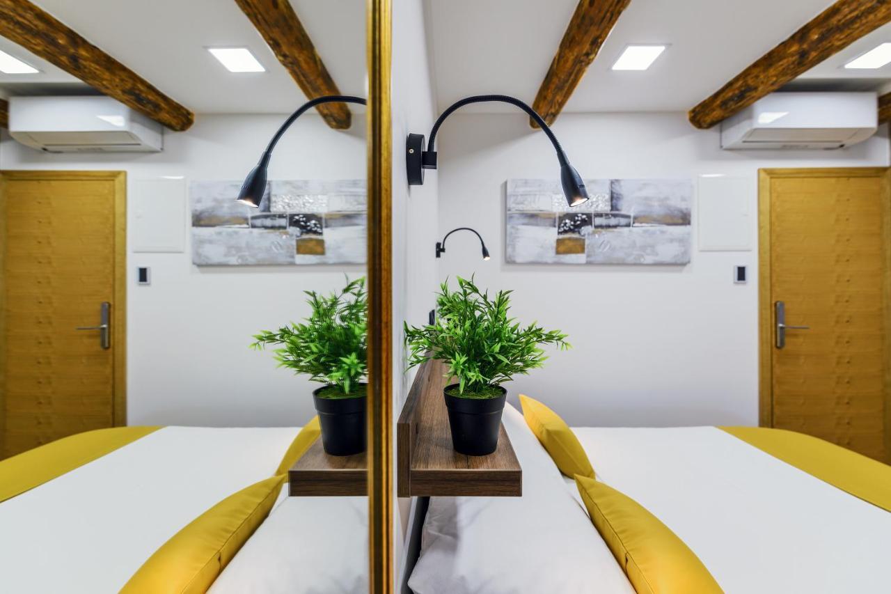 זאדאר Urban Apartments With Sauna מראה חיצוני תמונה