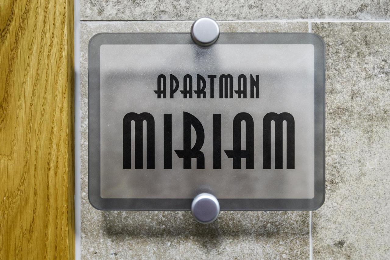זאדאר Urban Apartments With Sauna מראה חיצוני תמונה