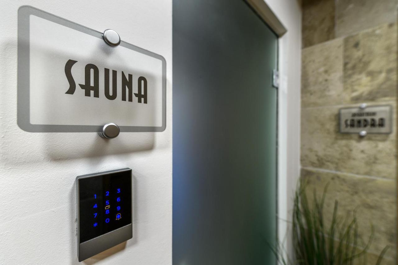 זאדאר Urban Apartments With Sauna מראה חיצוני תמונה