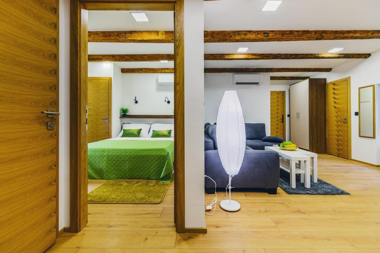 זאדאר Urban Apartments With Sauna מראה חיצוני תמונה