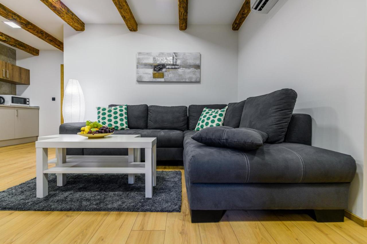 זאדאר Urban Apartments With Sauna מראה חיצוני תמונה